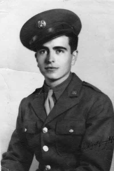 Jack Young Man 16 Army portrait 1945.jpg